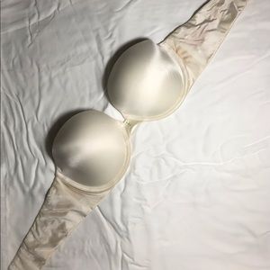 Victoria’s Secret white strapless push-up bra